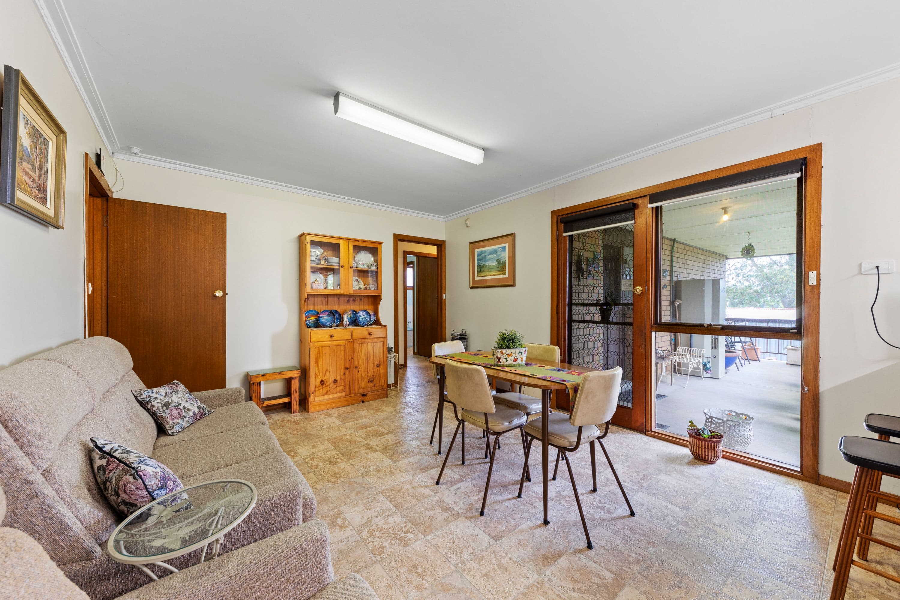 28 Rangeview Street, Warragul VIC 3820, Warragul - Thumbnail 8