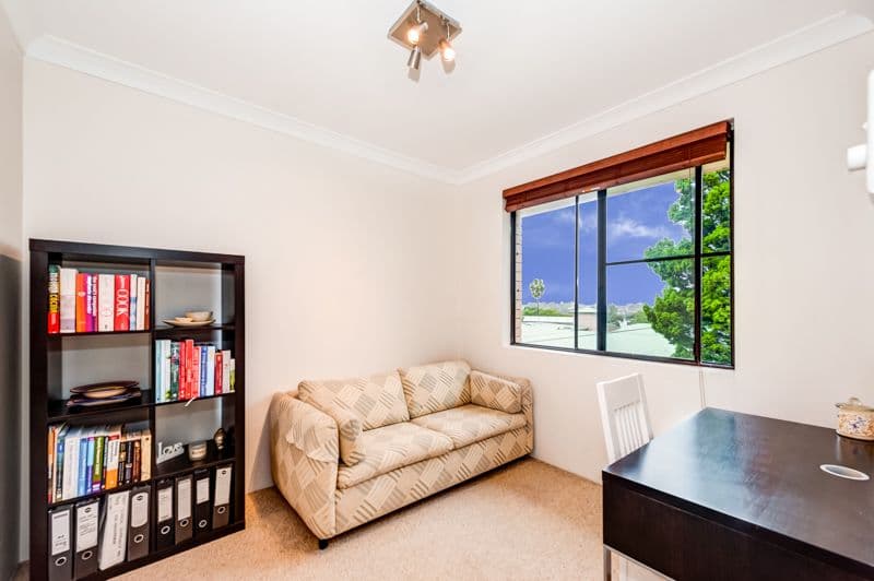 29 Ashburn Place, GLADESVILLE NSW 2111, Gladesville - Thumbnail 5