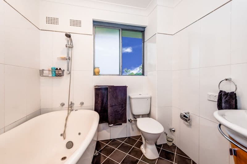 29 Ashburn Place, GLADESVILLE NSW 2111, Gladesville - Thumbnail 6