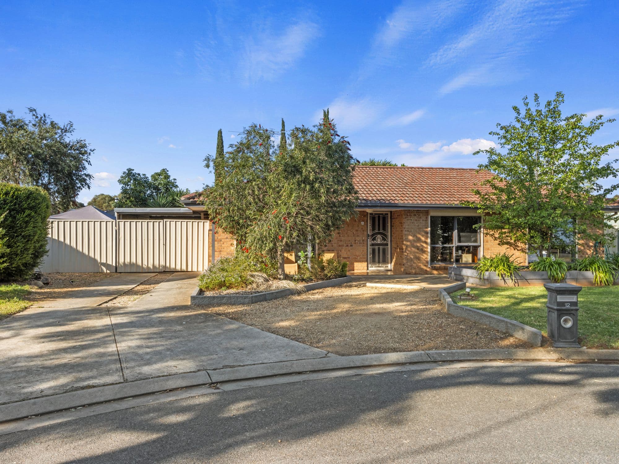 17 Earlshall Drive, San Remo, San Remo - Thumbnail 2