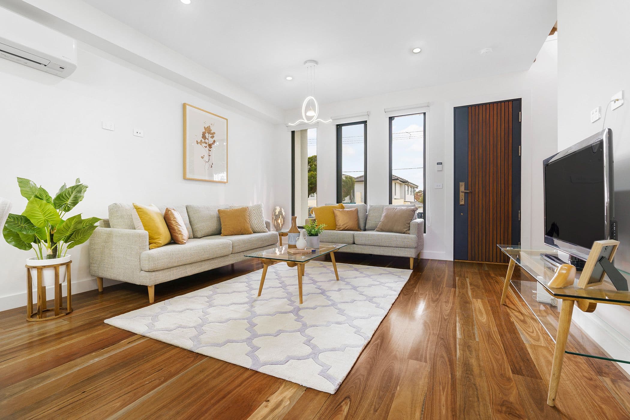 32 Fairland Avenue, Oakleigh East VIC 3166, Oakleigh East - Thumbnail 2