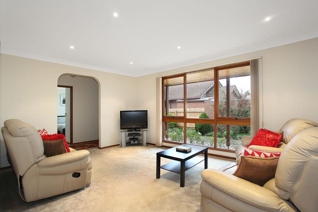 19 Gnarwyn Road, CARNEGIE VIC 3163, Carnegie - Thumbnail 2