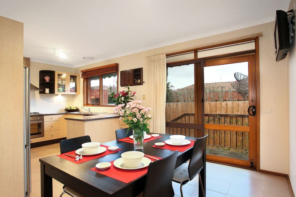 19 Gnarwyn Road, CARNEGIE VIC 3163, Carnegie - Thumbnail 3