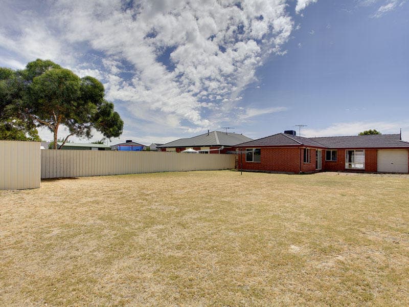 6 Dolphin Boulevard, Aldinga Beach - Thumbnail 5