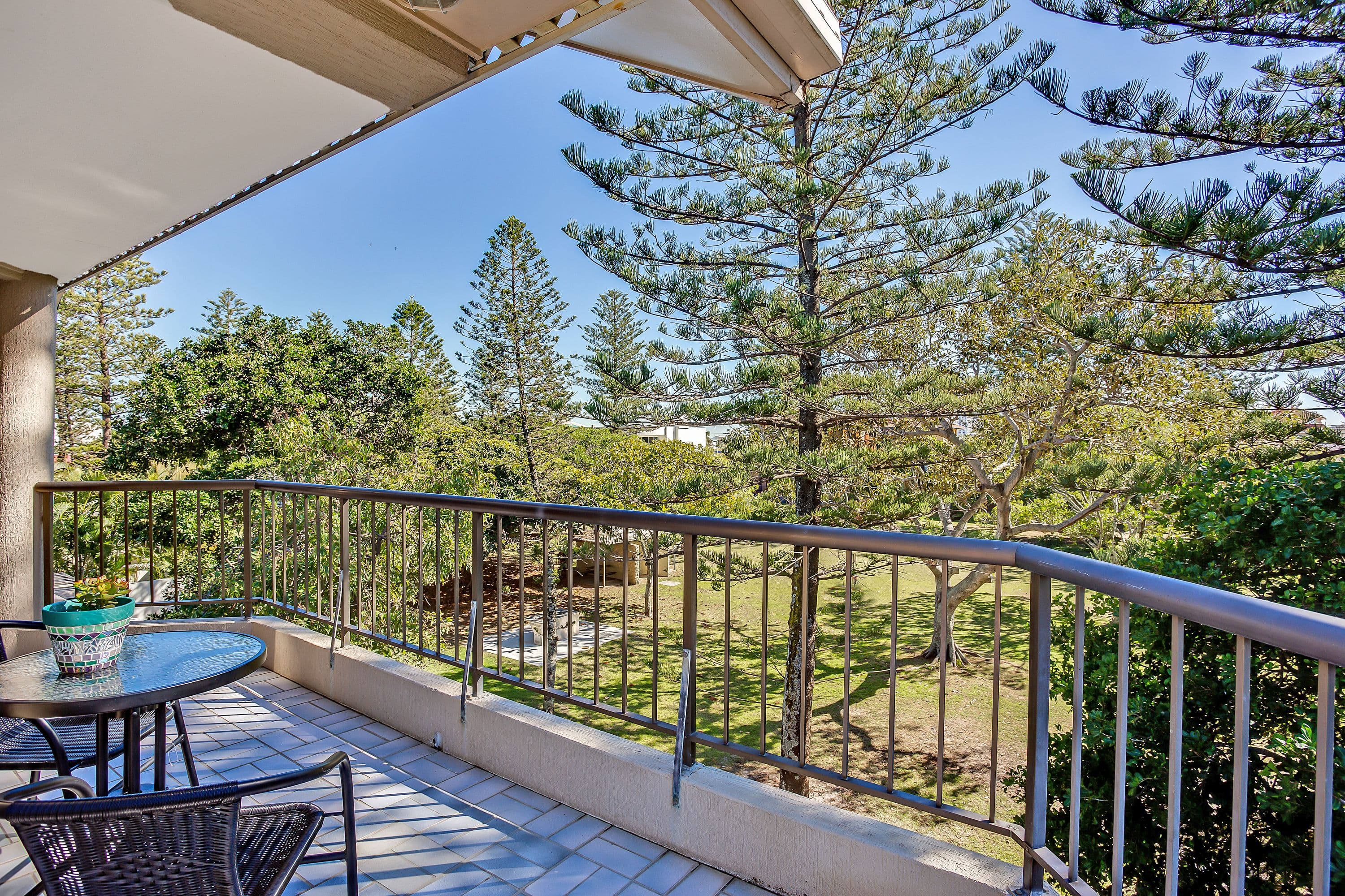 33 Montana Road, Mermaid Beach QLD 4218, Mermaid Beach - Image 1