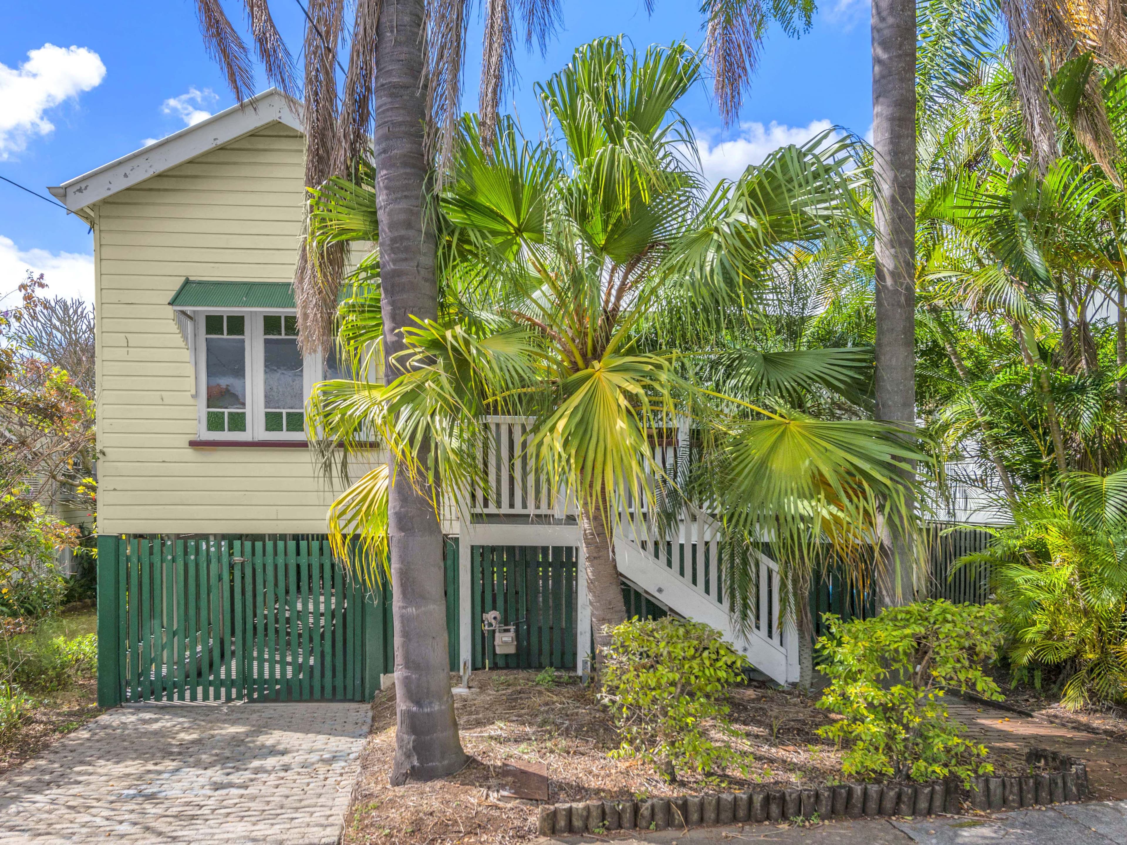 7 Dublin Street, Clayfield QLD 4011, Clayfield - Thumbnail 2