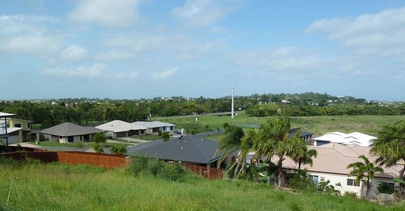 81 Cinnamon Drive, GLENELLA QLD 4740, Glenella - Thumbnail 2