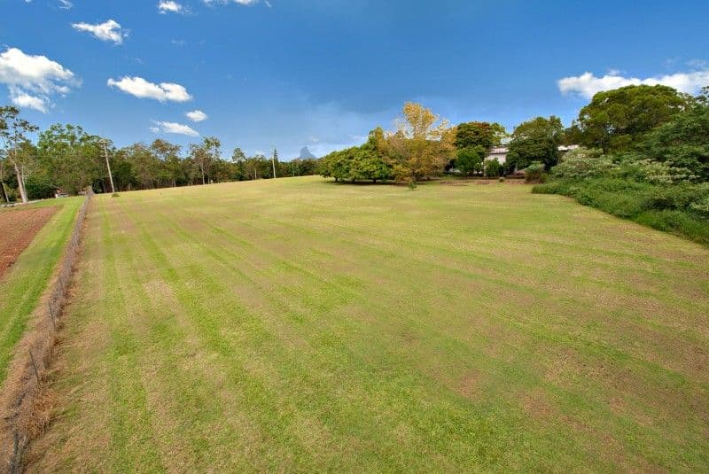 52 Shaws Road, BEERWAH QLD 4519, Beerwah - Thumbnail 6