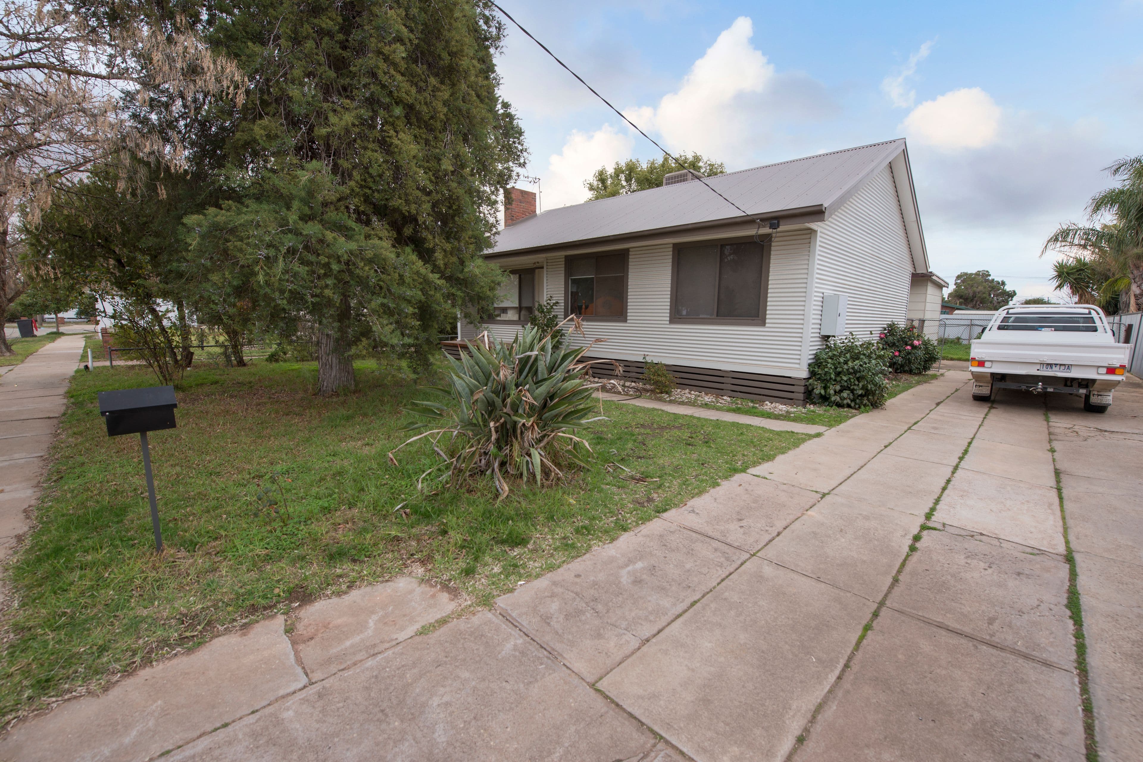 10 Cadell Street, Swan Hill VIC 3585, Swan Hill - Image 1