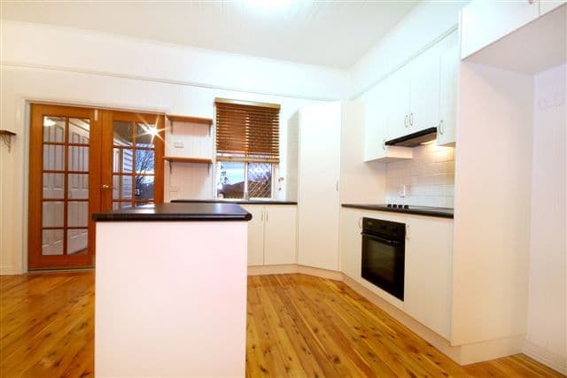 115   Curzon Street, RANGEVILLE QLD 4350, Rangeville - Thumbnail 3