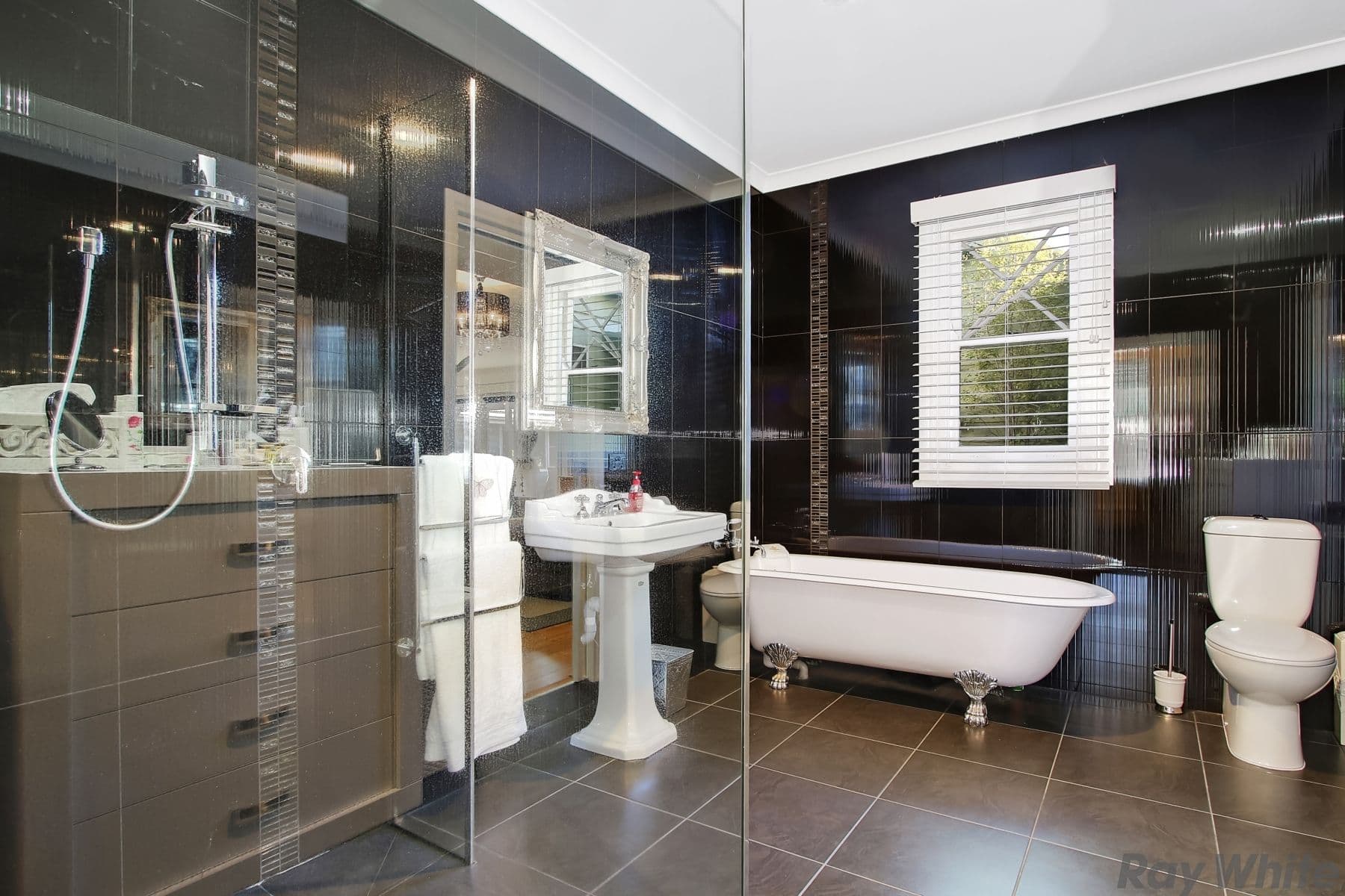 24 Smythe Street, Benalla VIC 3672, Benalla - Thumbnail 8