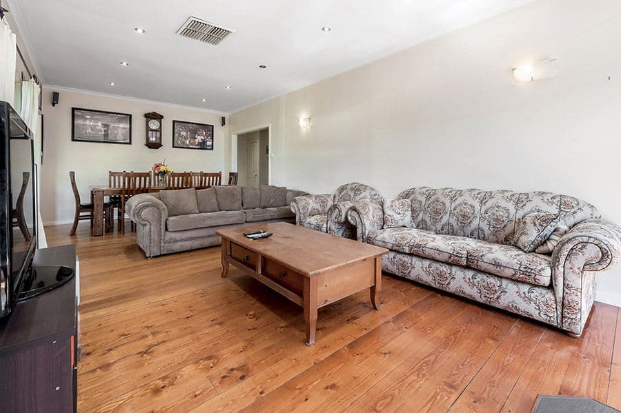 9 Hardy Avenue, Craigieburn VIC 3064, Craigieburn - Thumbnail 4