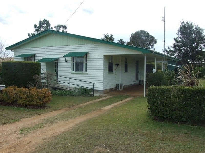 40 Charles Street, CROWS NEST QLD 4355, Crows Nest - Image 1