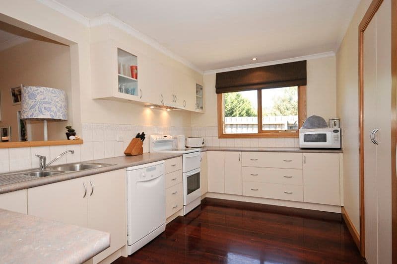 1 Alfred Street, WANDIN NORTH VIC 3139, Wandin North - Thumbnail 4