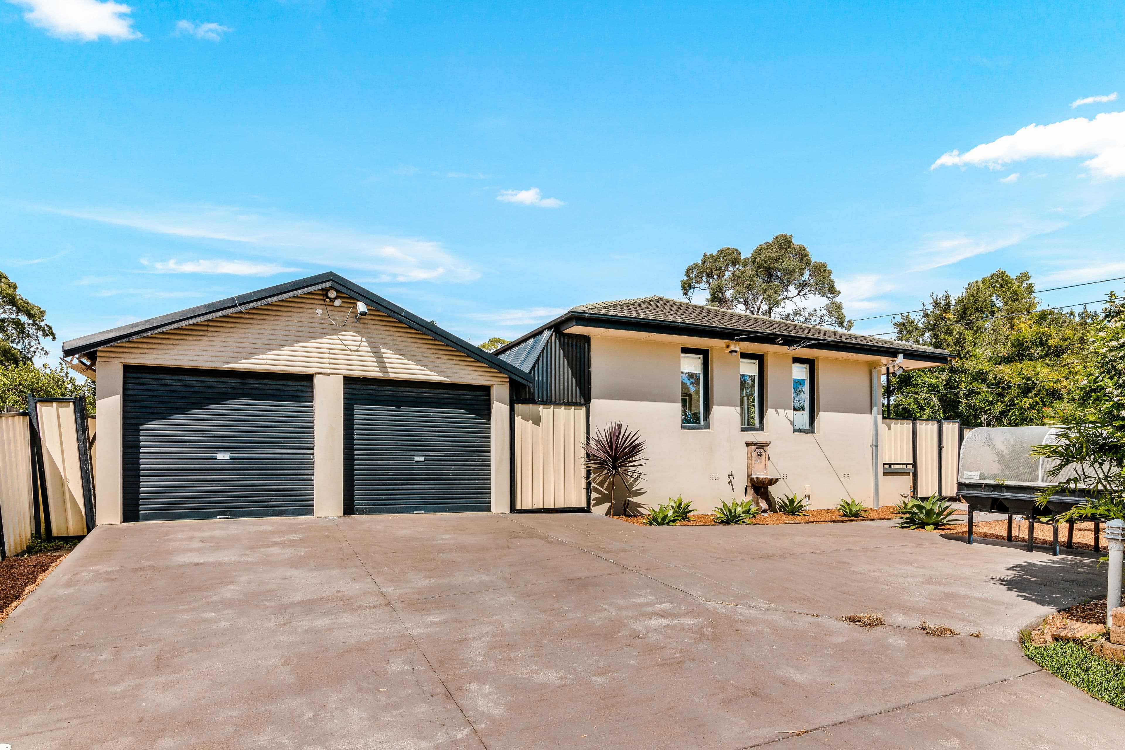 14 Karoola Street, Busby NSW 2168, Busby - Thumbnail 2