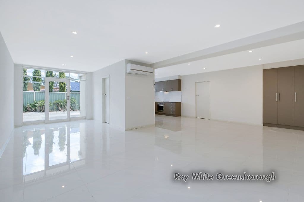 36 Wahroonga Crescent, Greensborough VIC 3088, Greensborough - Thumbnail 2