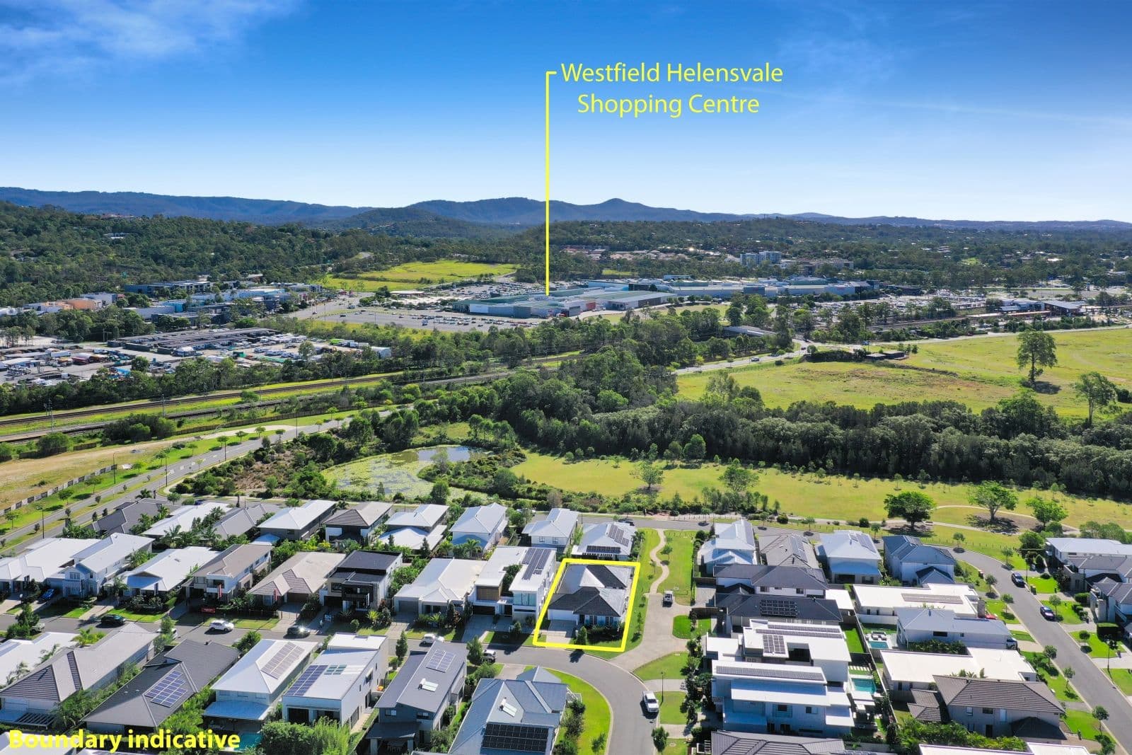 18 Clover Way, Helensvale QLD 4212, Helensvale - Thumbnail 2