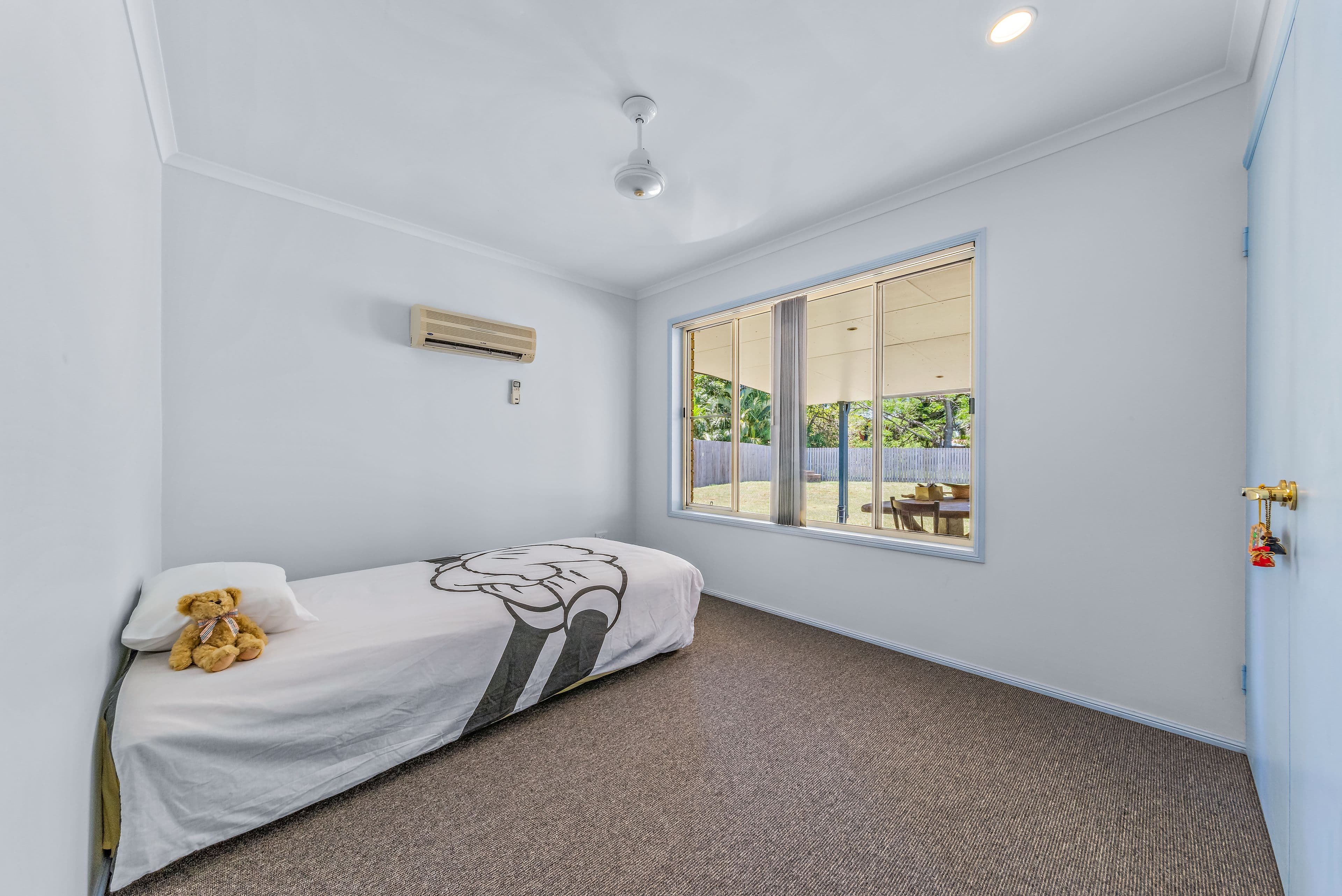 4 Catherine Crescent, Jubilee Pocket QLD 4802, Jubilee Pocket - Thumbnail 4