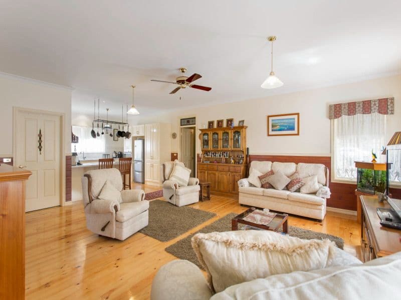 48 Wensleydale Drive, MORNINGTON VIC 3931, Mornington - Thumbnail 2