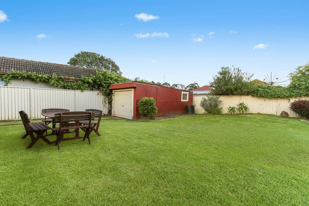 7 Hunter Street, Riverwood NSW 2210, Riverwood - Thumbnail 3