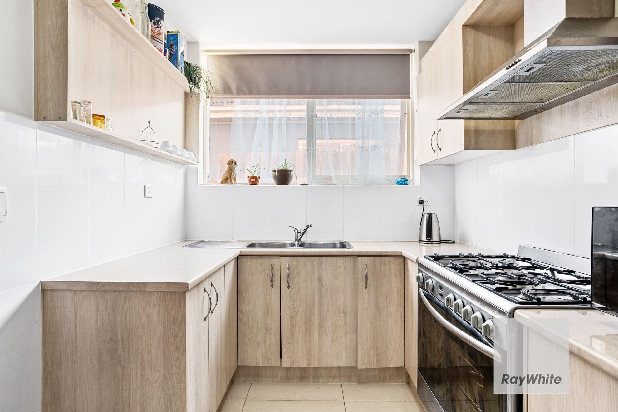 10 Anglers Way, Maribyrnong VIC 3032, Maribyrnong - Thumbnail 2