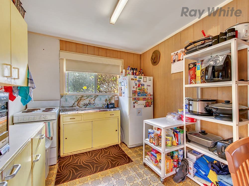 29 Hallett Avenue, Camira QLD 4300, Camira - Thumbnail 7