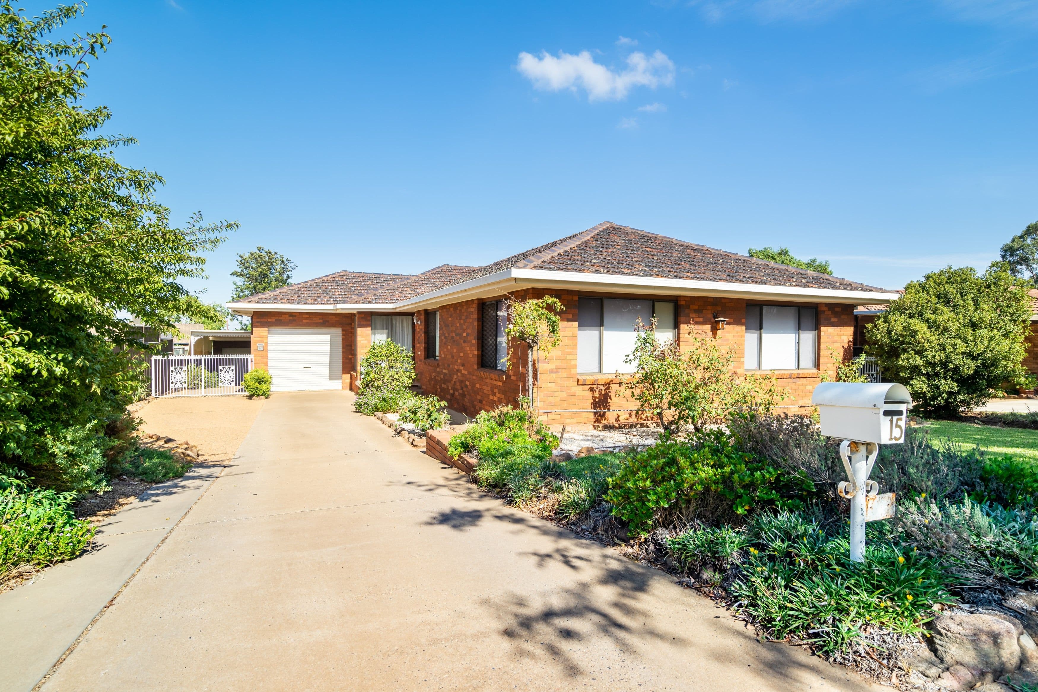 15 Alder Place, Dubbo - Image 1