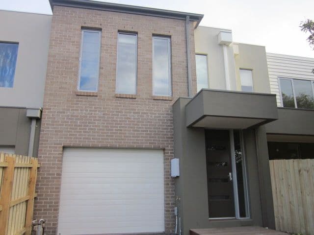 120B Como Parade West, PARKDALE VIC 3195, Parkdale - Image 1