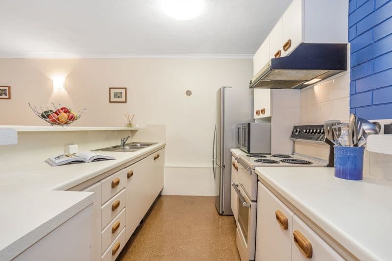 18 Vincent Street, Indooroopilly QLD 4068, Indooroopilly - Thumbnail 3