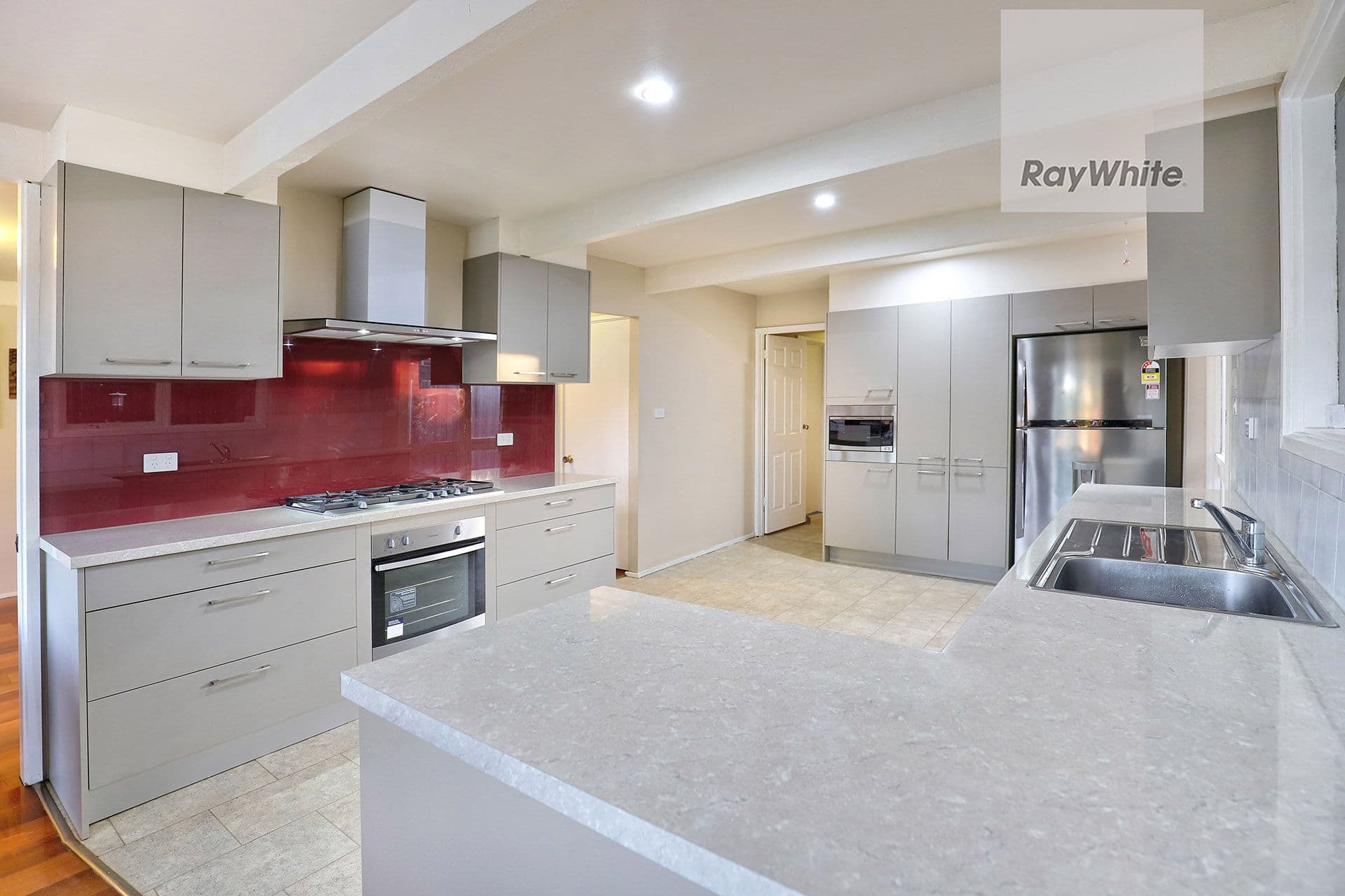 3 Hall Road, Gladstone Park VIC 3043, Gladstone Park - Thumbnail 8
