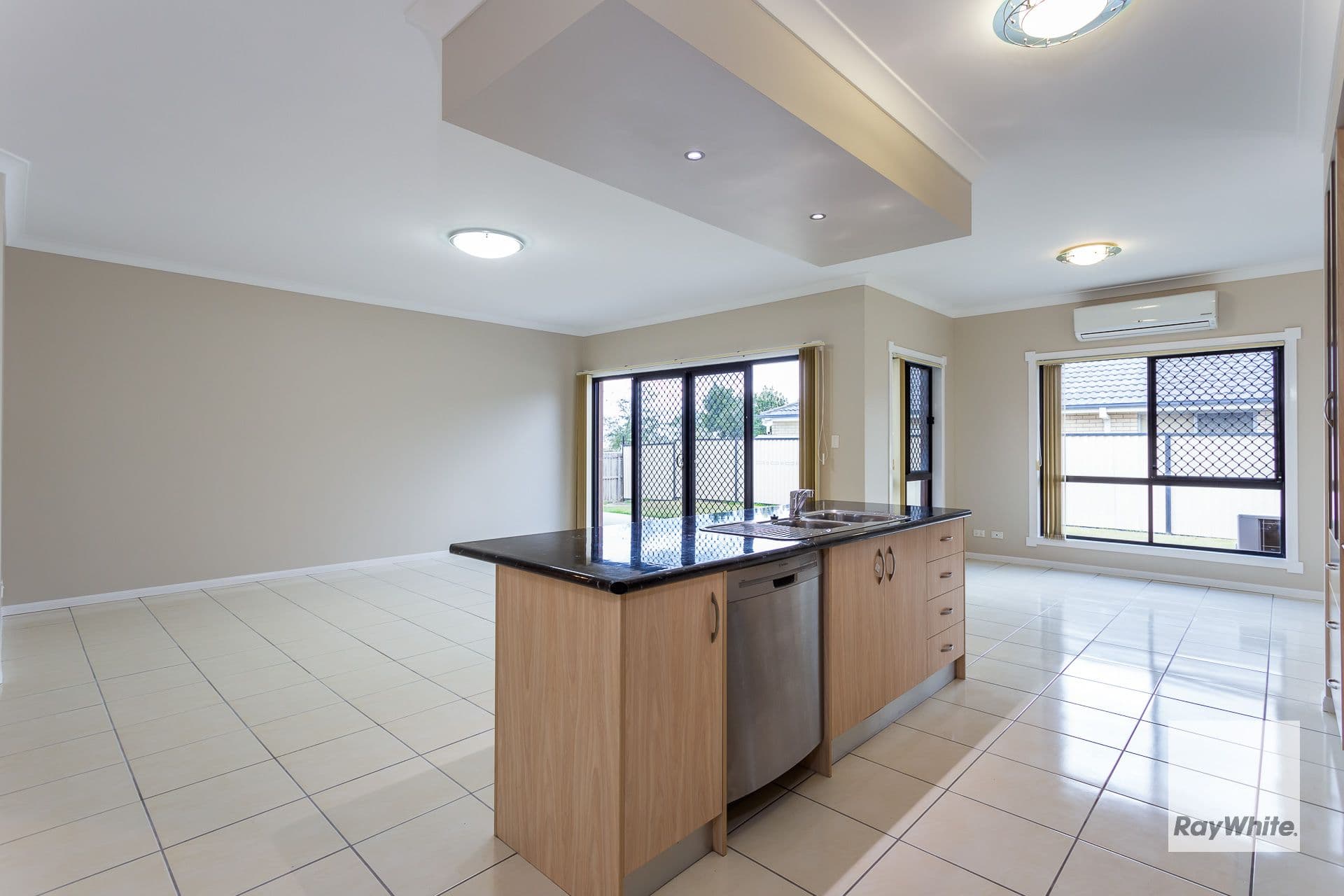 12A Matson Avenue, Regents Park QLD 4118, Regents Park - Thumbnail 3