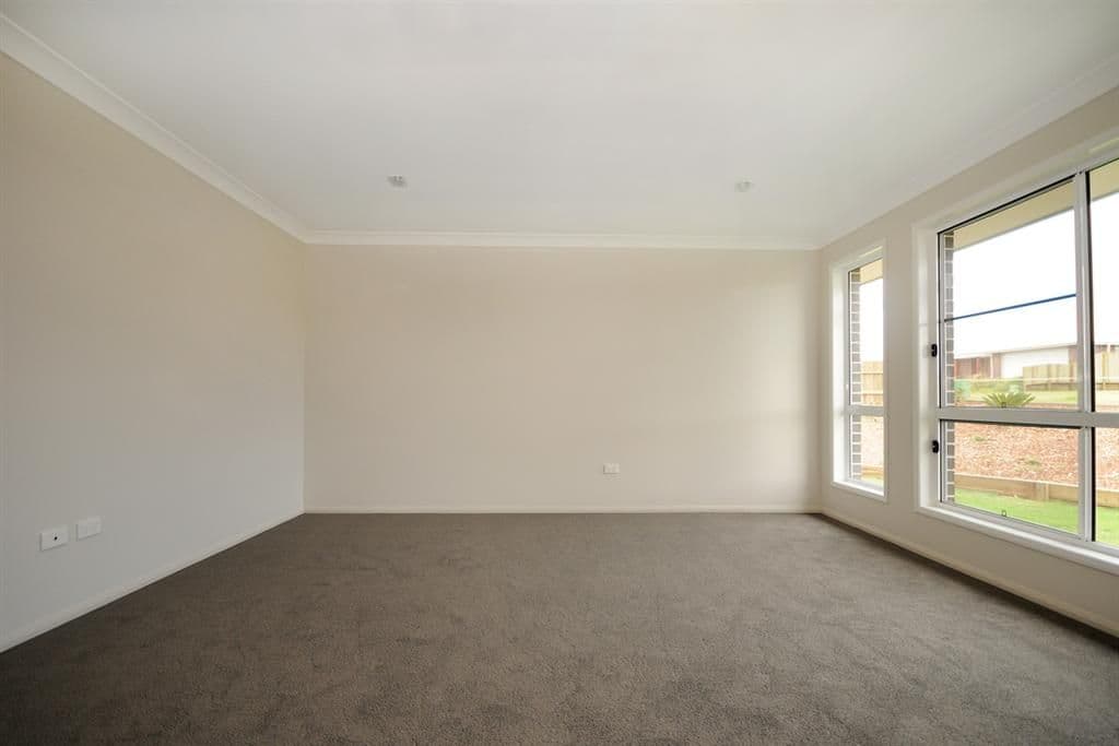 30 Bennett Street, HIGHFIELDS QLD 4352, Highfields - Thumbnail 2