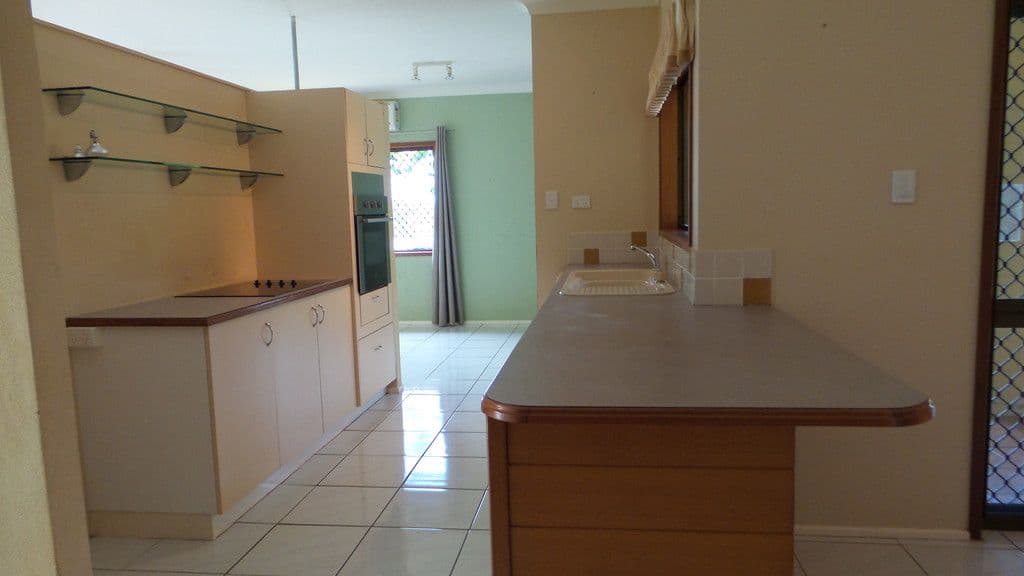 39 Currawong Street, Bayview Heights QLD 4868, Bayview Heights - Thumbnail 3