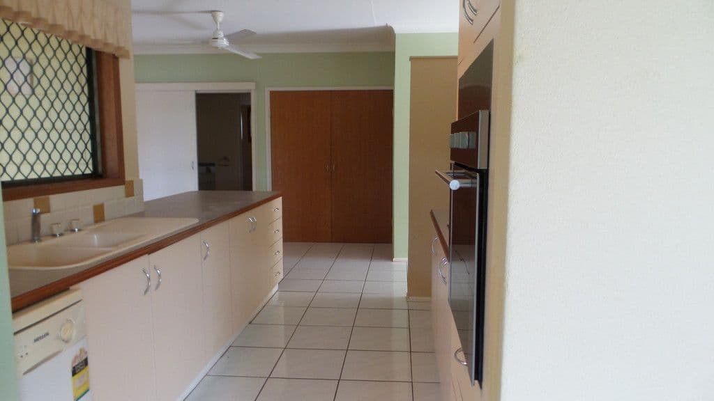 39 Currawong Street, Bayview Heights QLD 4868, Bayview Heights - Thumbnail 5