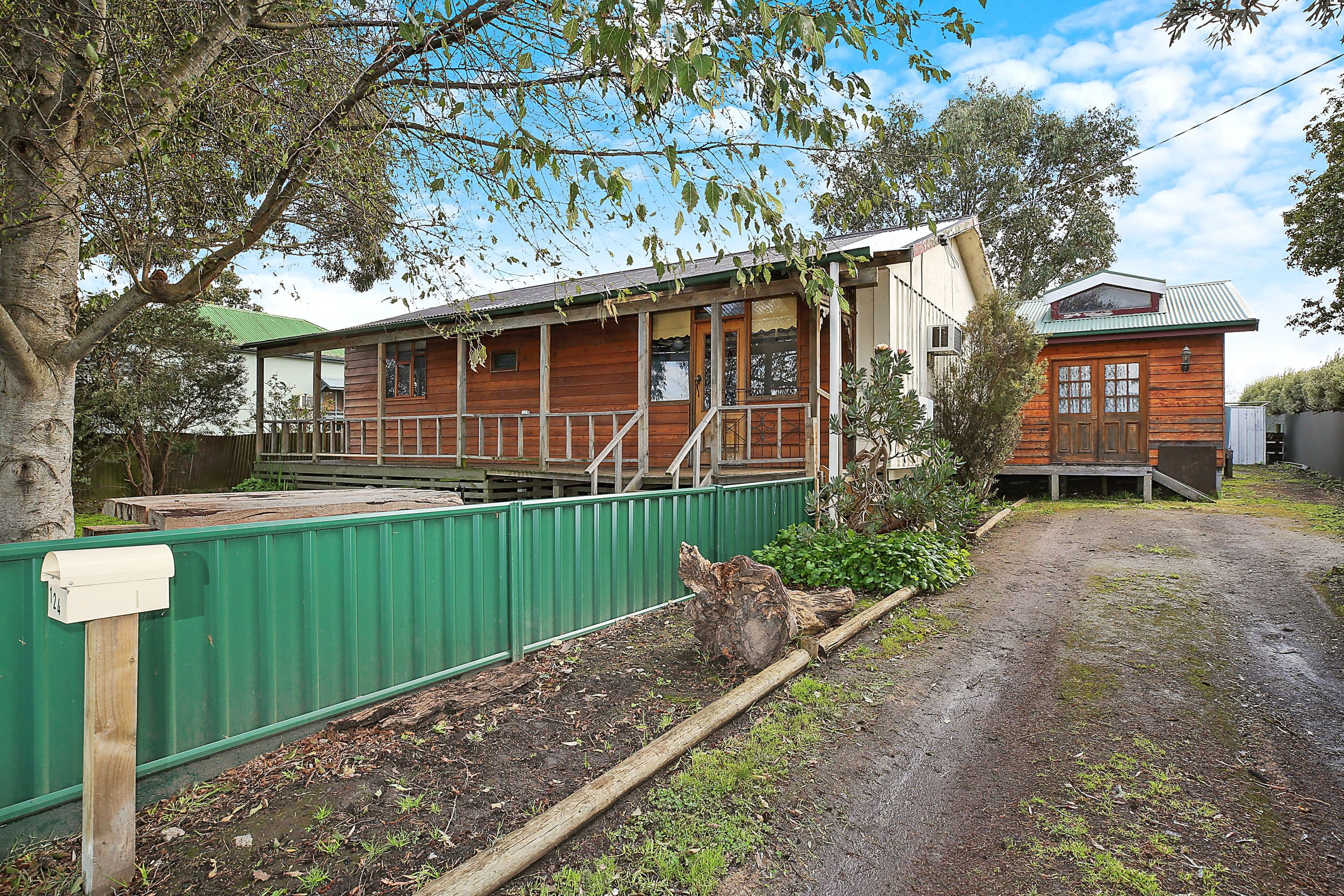 124 Bowen Street, Camperdown VIC 3260, Camperdown - Image 1