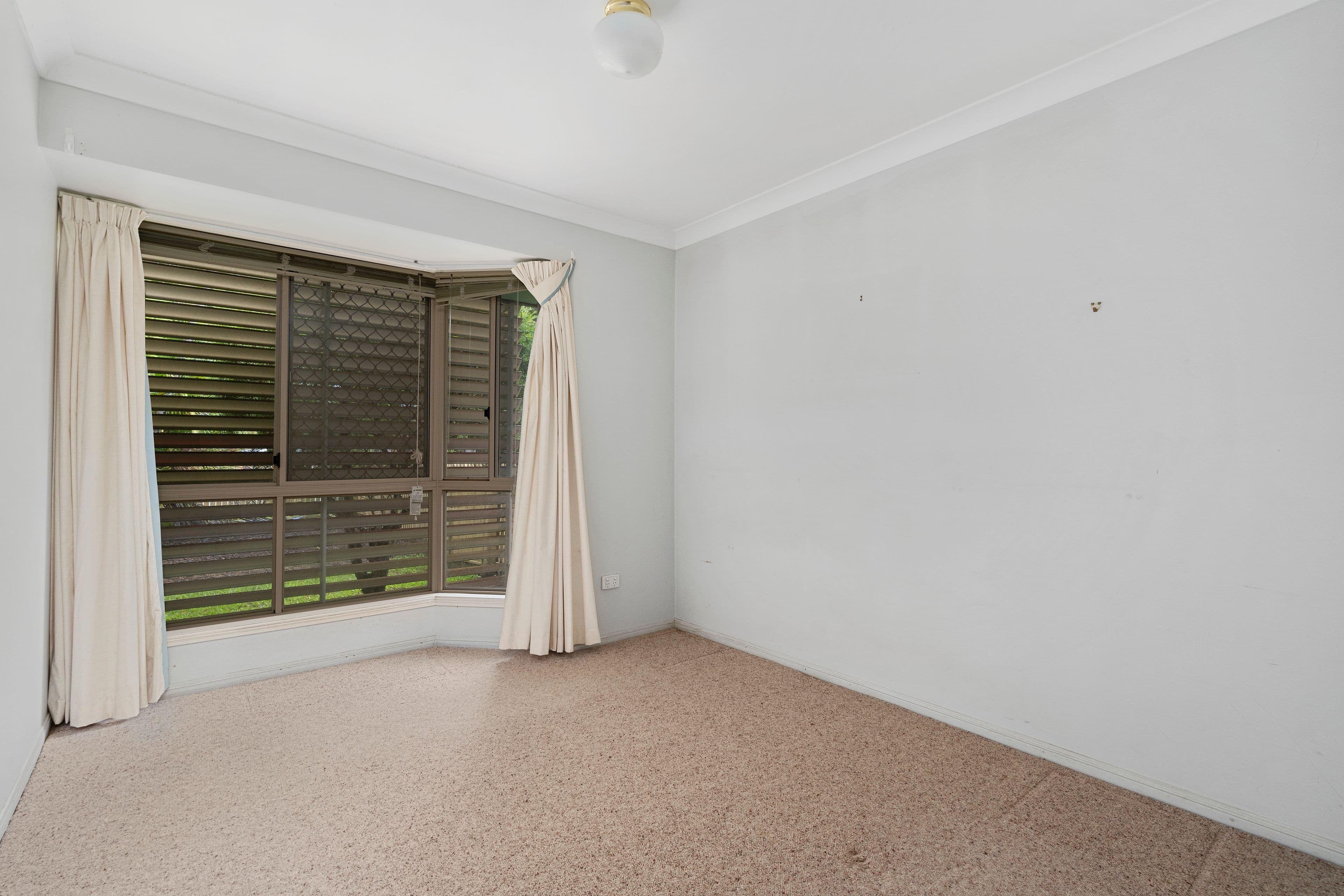 15 Neil Street, Caboolture QLD 4510, Caboolture - Thumbnail 7