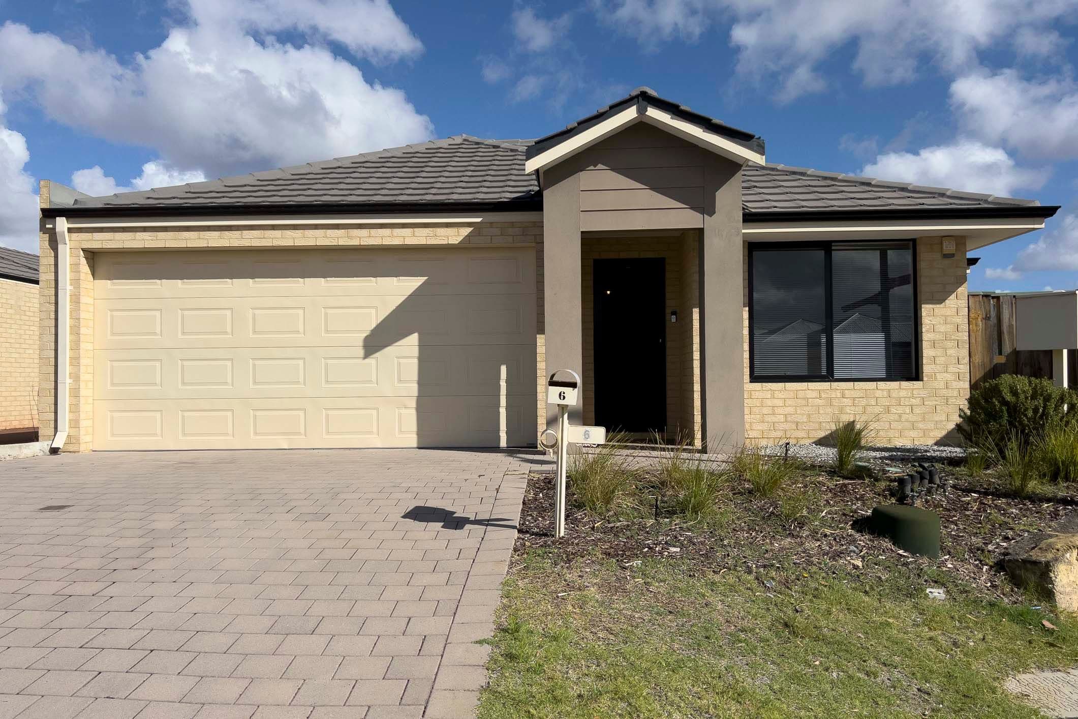 6 Evesham Drive, Ellenbrook WA 6069, Ellenbrook - Image 1