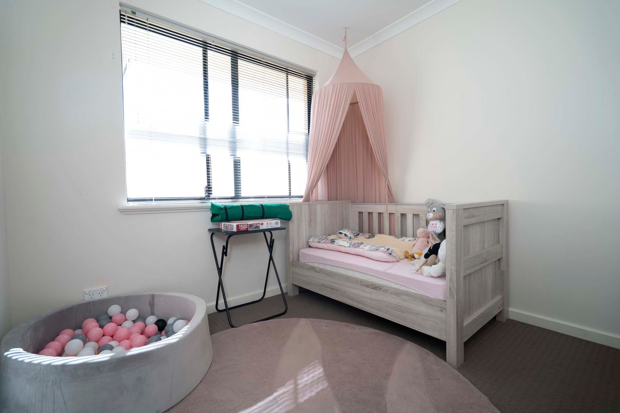6 Evesham Drive, Ellenbrook WA 6069, Ellenbrook - Thumbnail 5