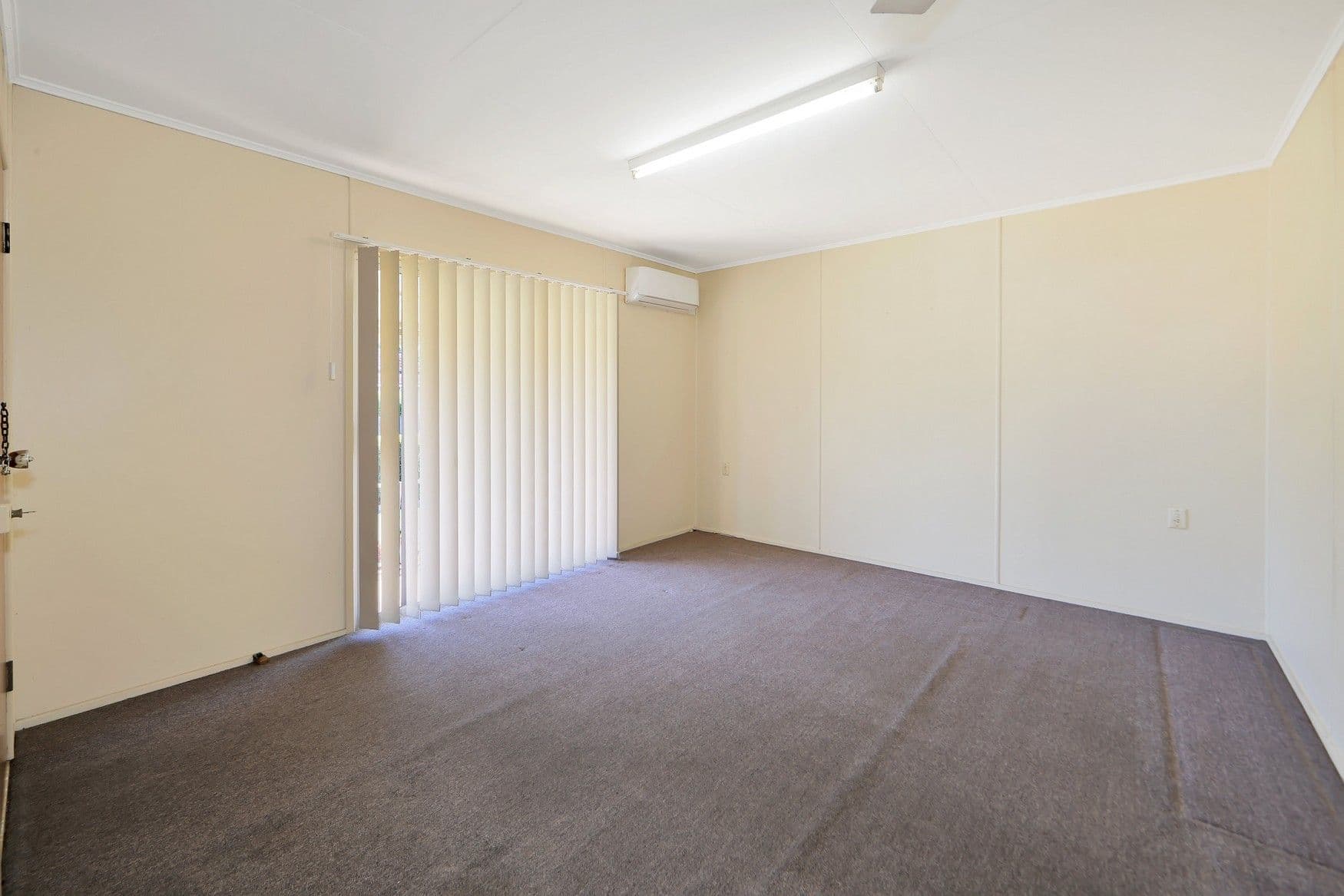 12 Spear Street, Bundaberg South QLD 4670, Bundaberg South - Thumbnail 7