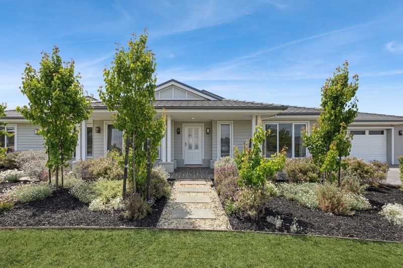 6 Bella Vista Place, Romsey - Image 1