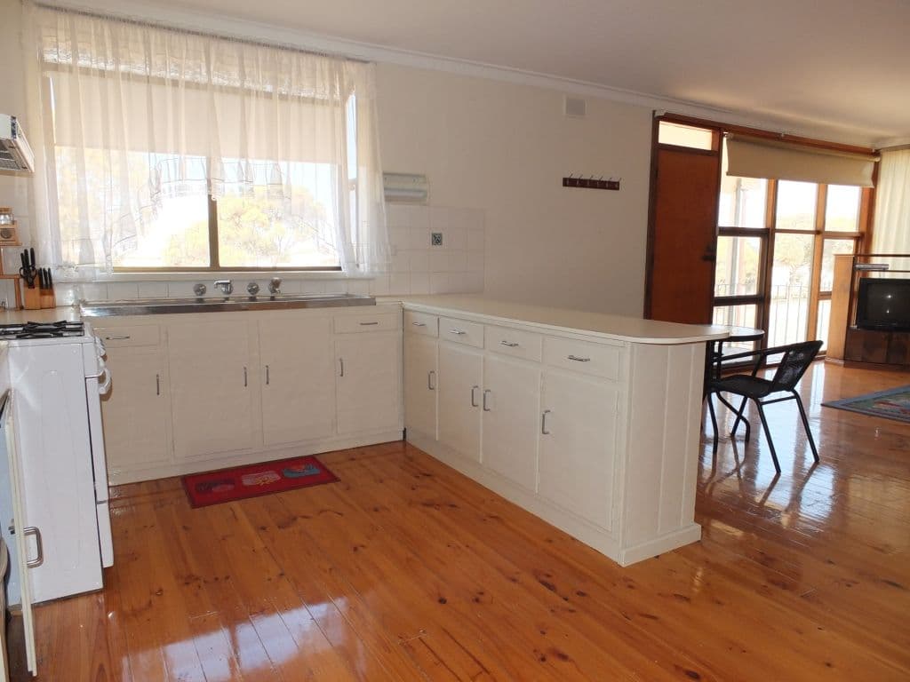 26 Ernest Terrace, WALLAROO SA 5556, Wallaroo - Thumbnail 3