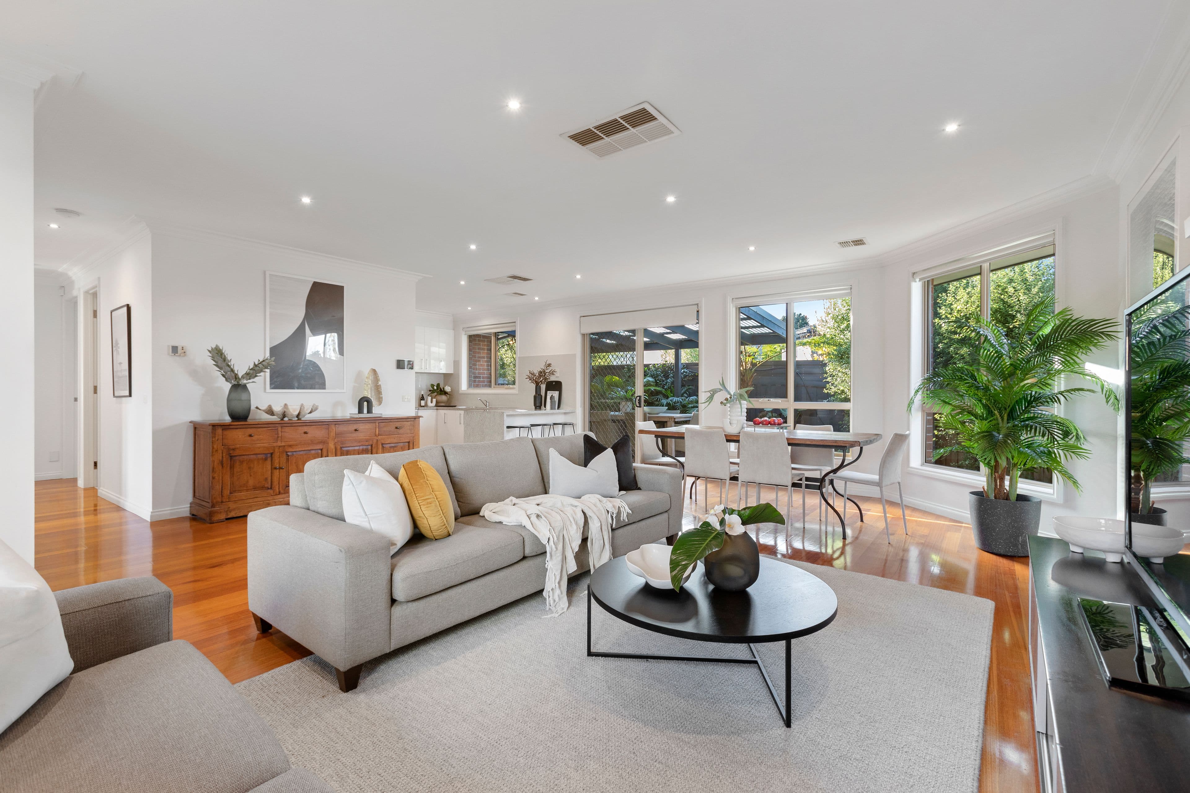 81 Latrobe Street, Cheltenham VIC 3192, Cheltenham - Image 1