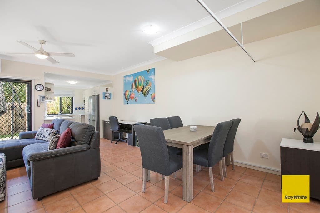 Unit 3, 17-19 Island Street, Cleveland QLD 4163, Cleveland - Thumbnail 2