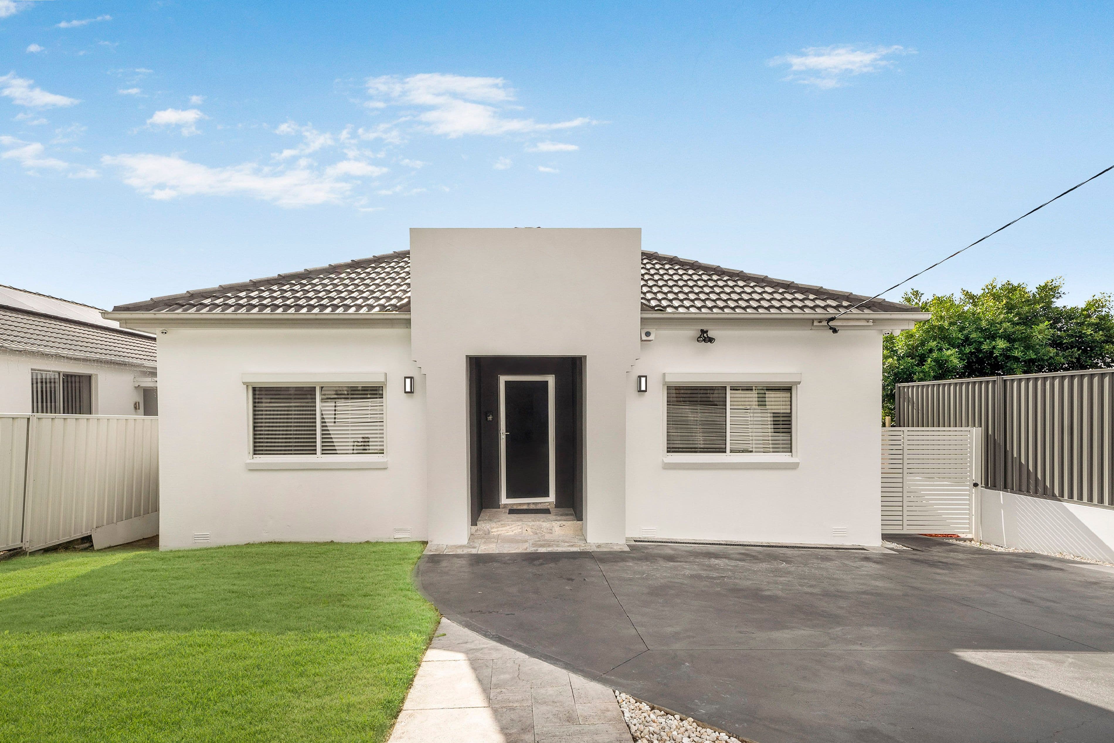 61 Ada Street, Bexley NSW 2207, Bexley - Thumbnail 2