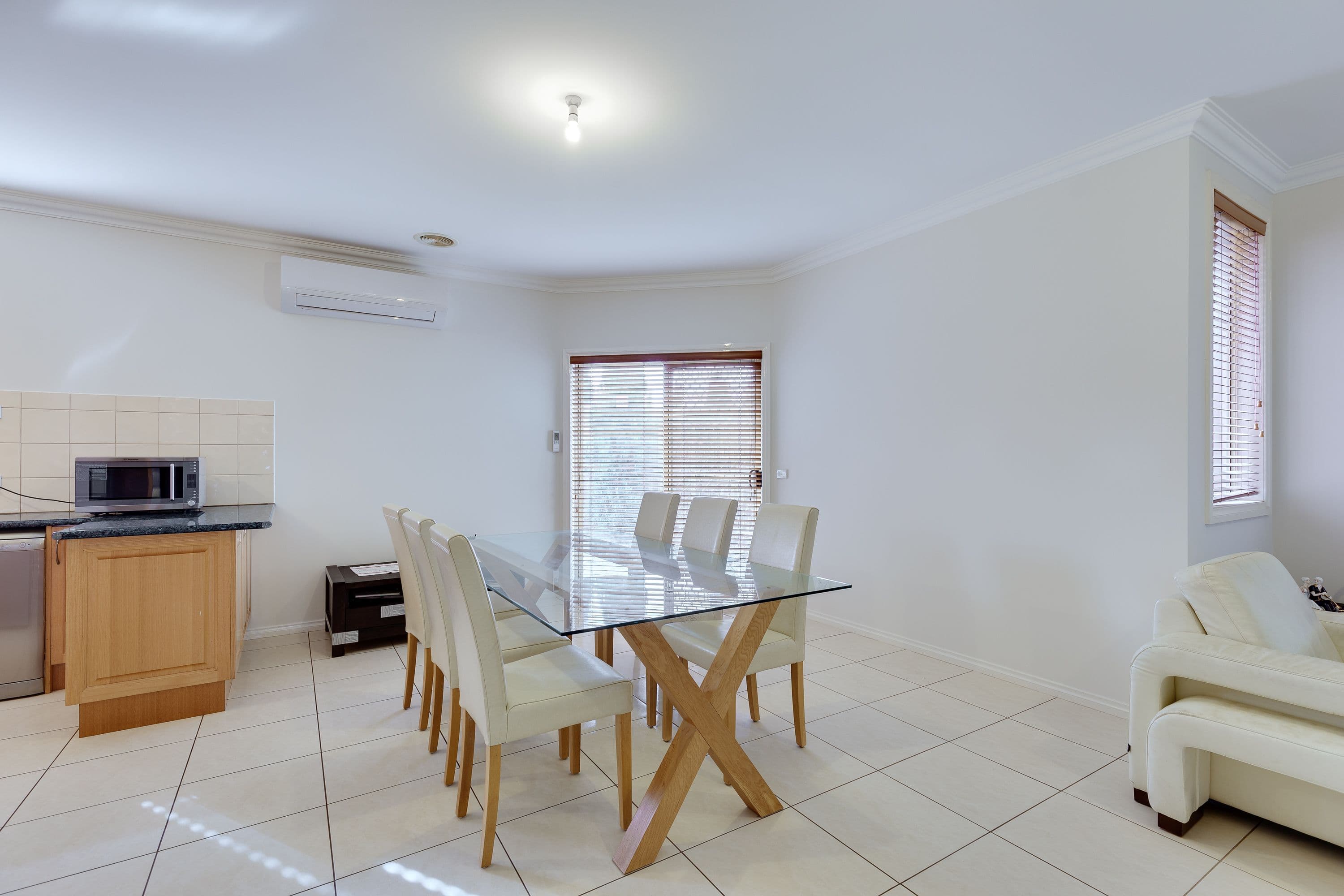 10 Dorothy Avenue, Thomastown VIC 3074, Thomastown - Thumbnail 4