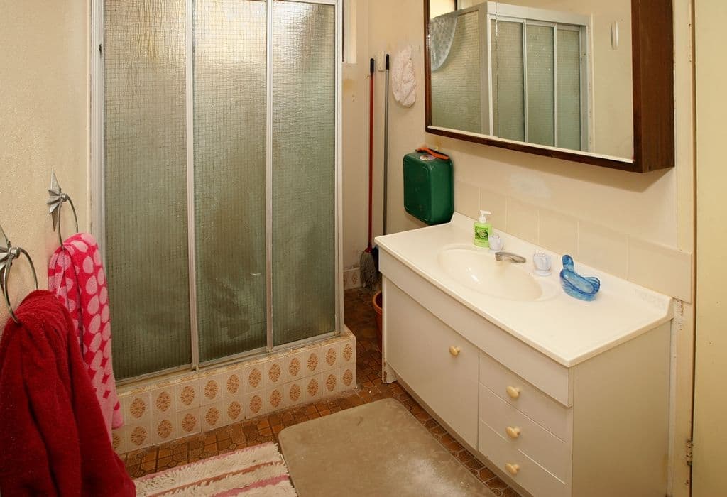 9 Henschke Avenue, TOLLAND NSW 2650, Tolland - Thumbnail 6