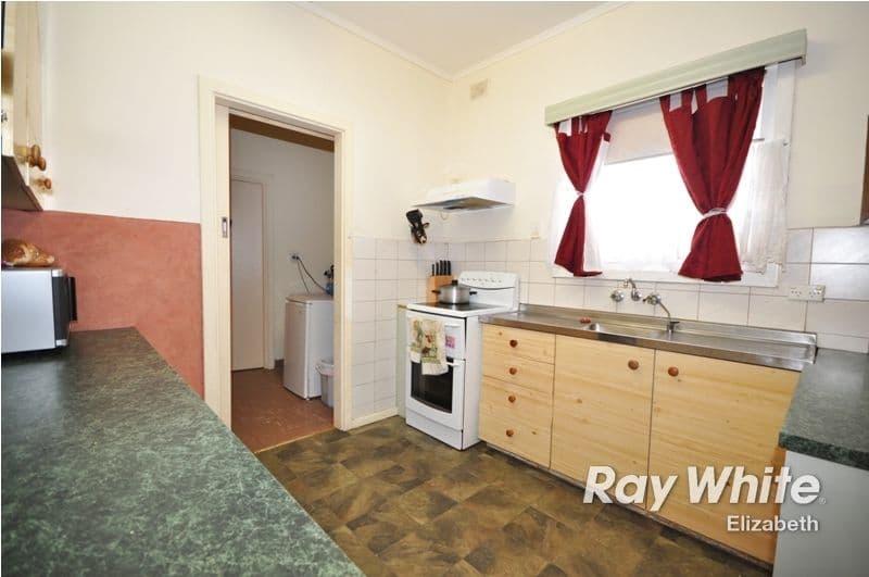 15 St Leonard Crescent, ELIZABETH DOWNS SA 5113, Elizabeth Downs - Thumbnail 5