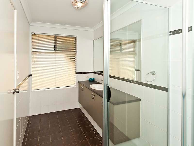 75 Clyde Avenue, BALDIVIS WA 6171, Baldivis - Thumbnail 7