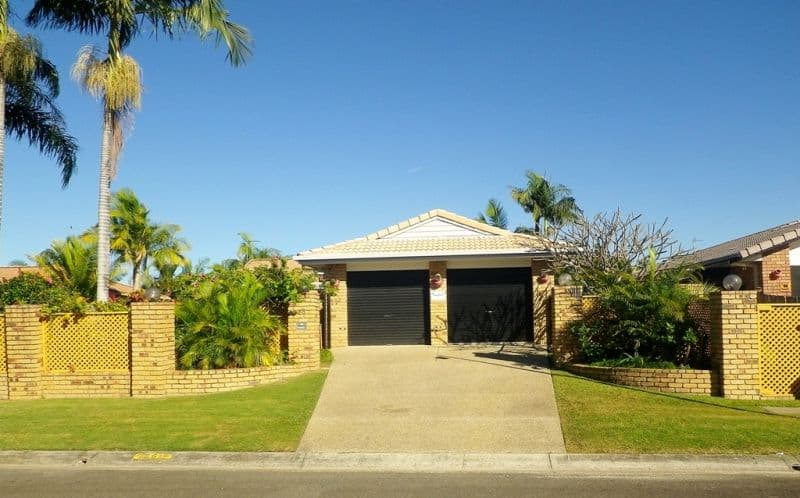 86 Auk Avenue, BURLEIGH WATERS QLD 4220, Burleigh Waters - Thumbnail 3