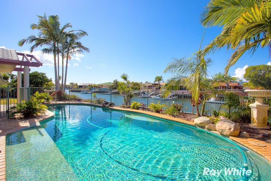 72 Island Parade, BANKSIA BEACH QLD 4507, Banksia Beach - Thumbnail 3